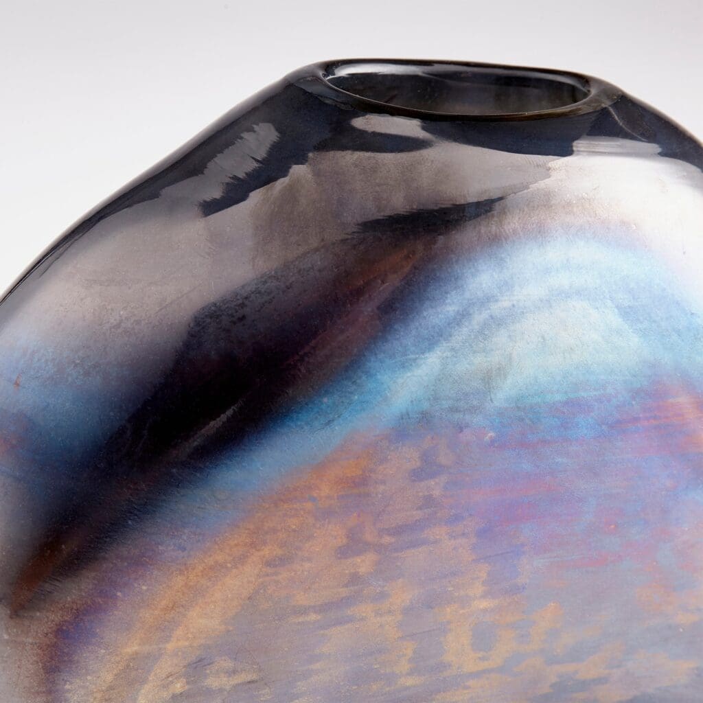 Cyan Design 10004 Montague Vase - Gun Metal