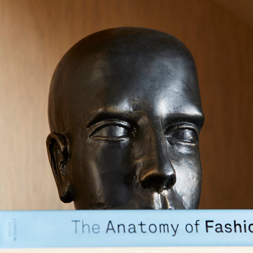 Cyan Design 07651 Decor Traditional - Black