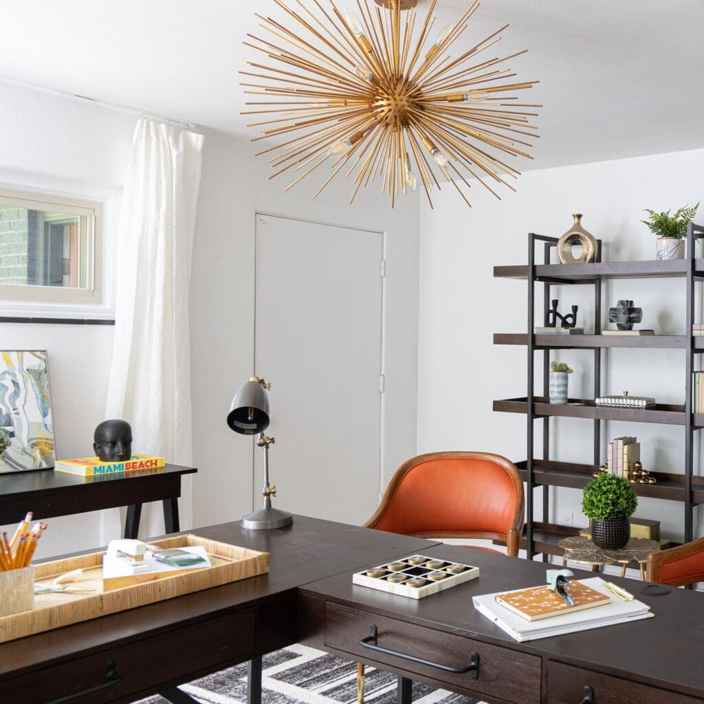 Cyan Design 07651 Decor Traditional - Black