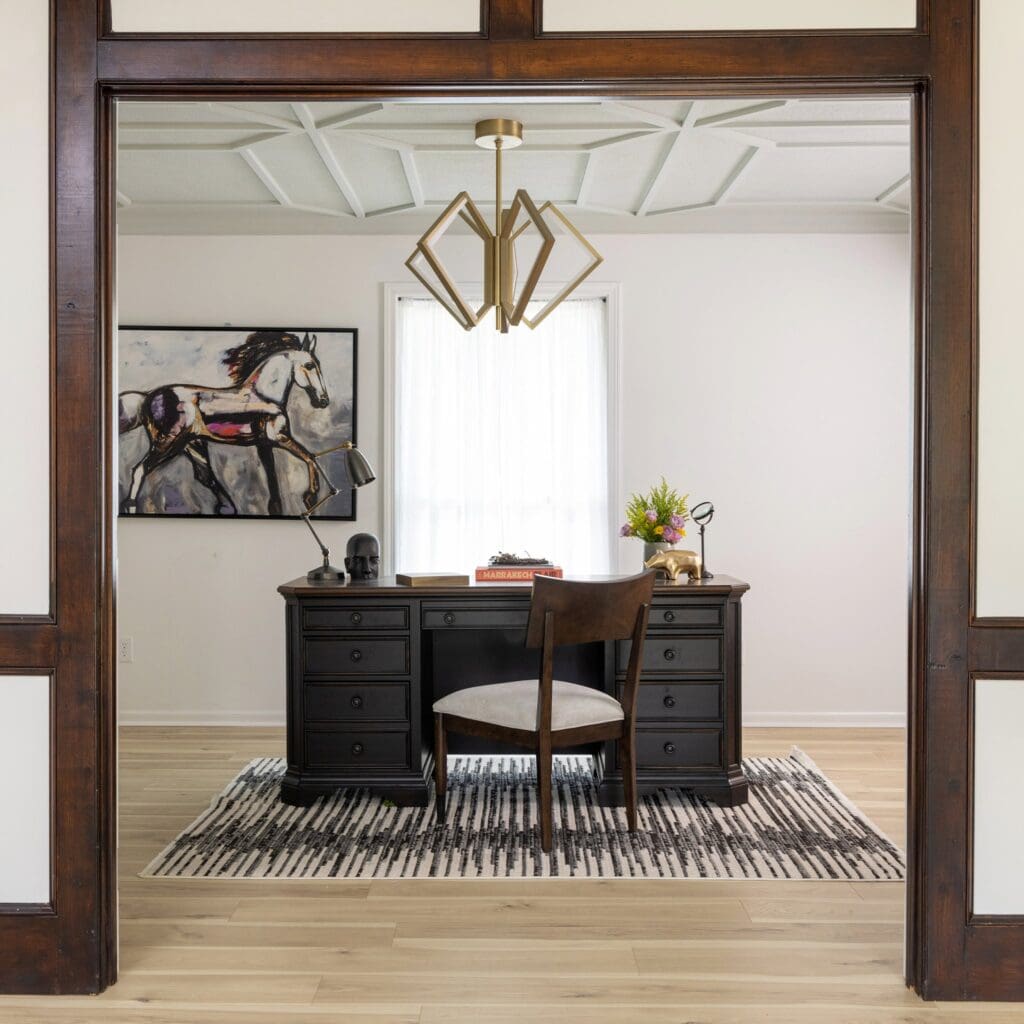 Cyan Design 07651 Decor Traditional - Black