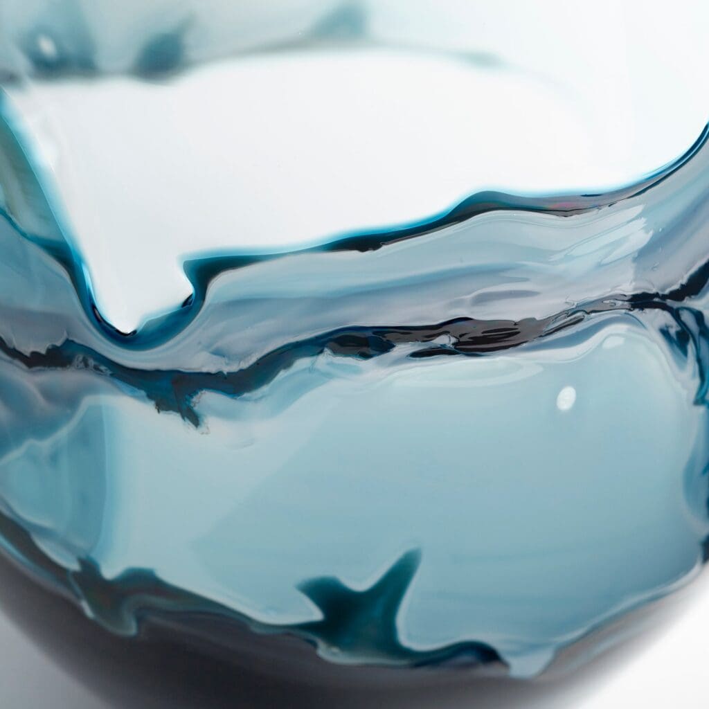 Cyan Design 10463 Mescolare Vase - Blue And White - Large