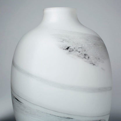 Cyan Design 10469 Moon Mist Vase - White And Black Swirl - Large