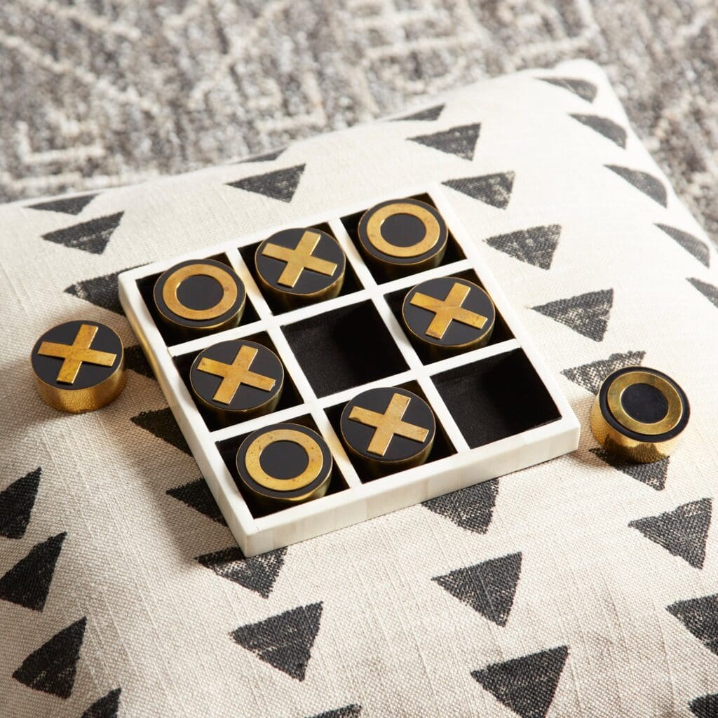 Cyan Design 10657 Noughts & Crosses Sculpture - Black & Gold & White