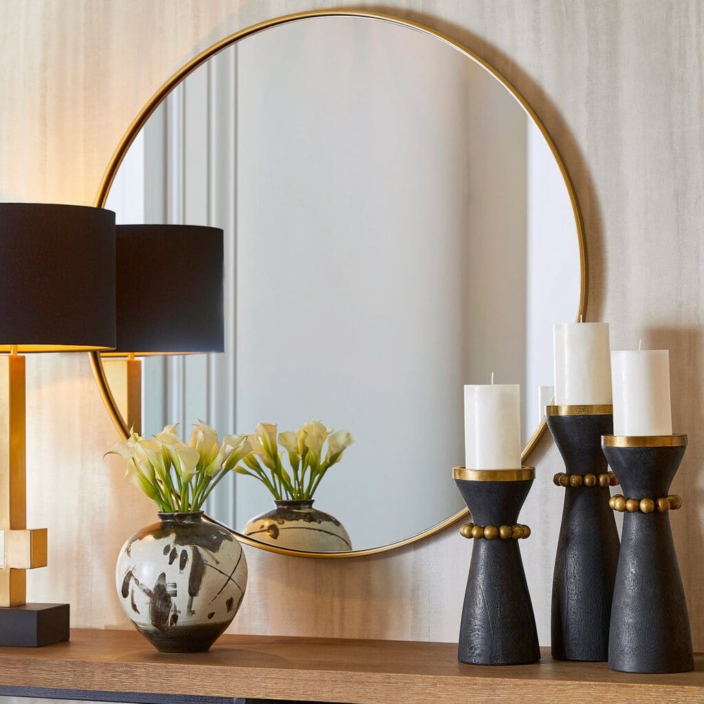 Cyan Design 10985 Rendezvous Table Lamp - Black And Gold