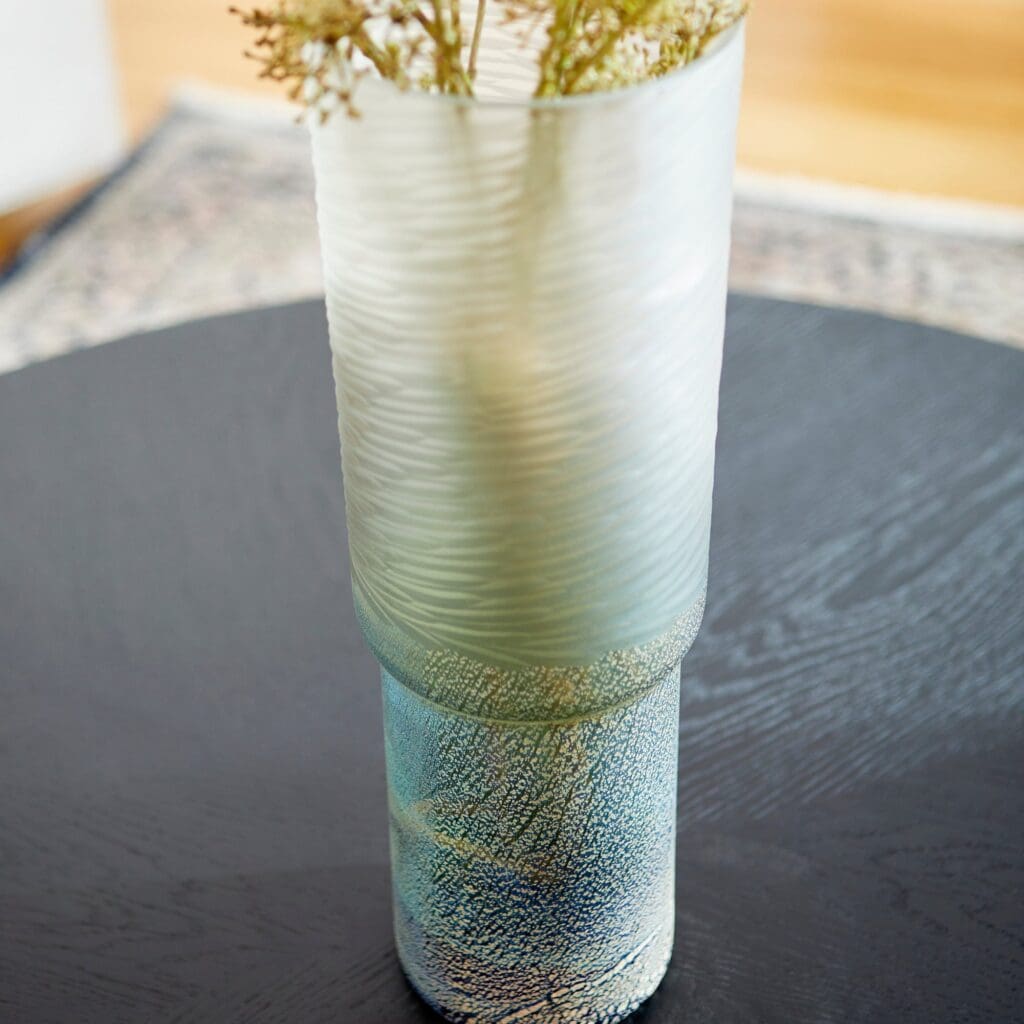 Cyan Design 11098 Canyonland Vase - Clear And Guilded Silver - Tall