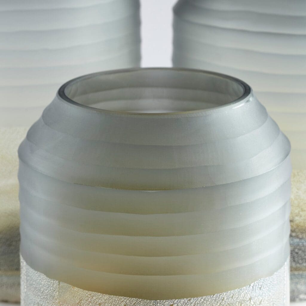 Cyan Design 11103 Alchemy Vase - Grey And Guilded Silver - Medium