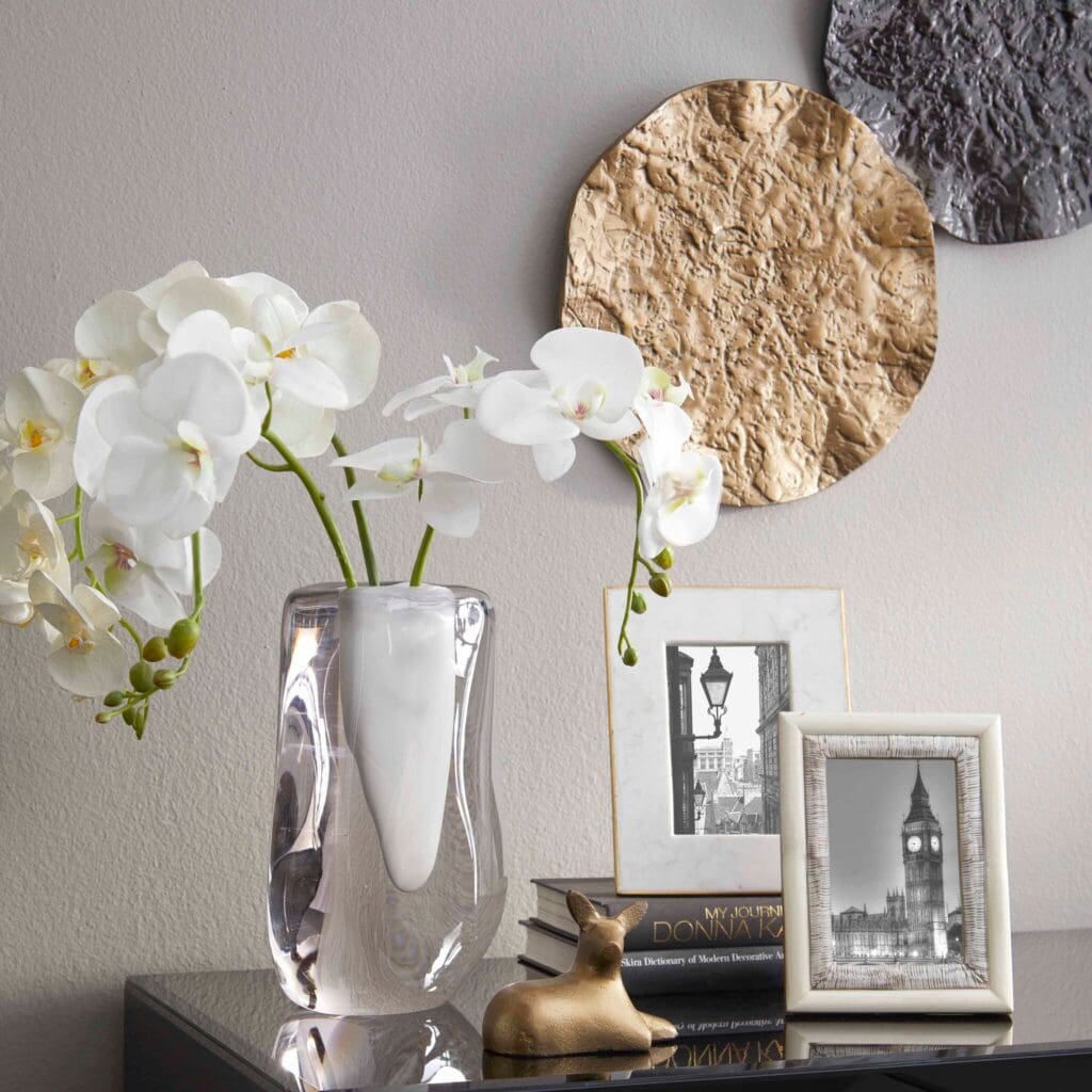 Cyan Design 11250 Inverted Oppulence Vase Short - Clear