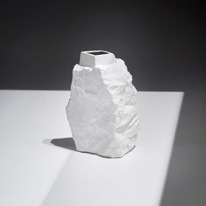 Cyan Design 10944 Piedra Vase - White