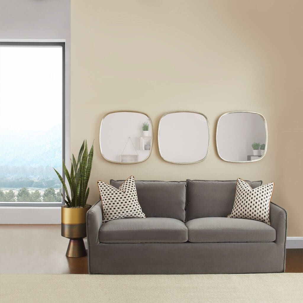 Cyan Design 11377 Sovente Sofa - Grey