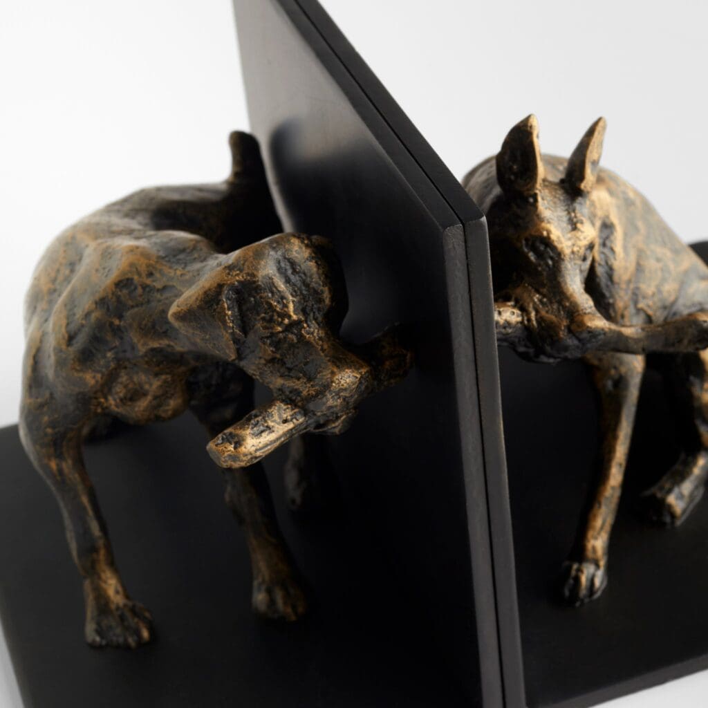 Cyan Design 11565 Marathon Bookends - Old World