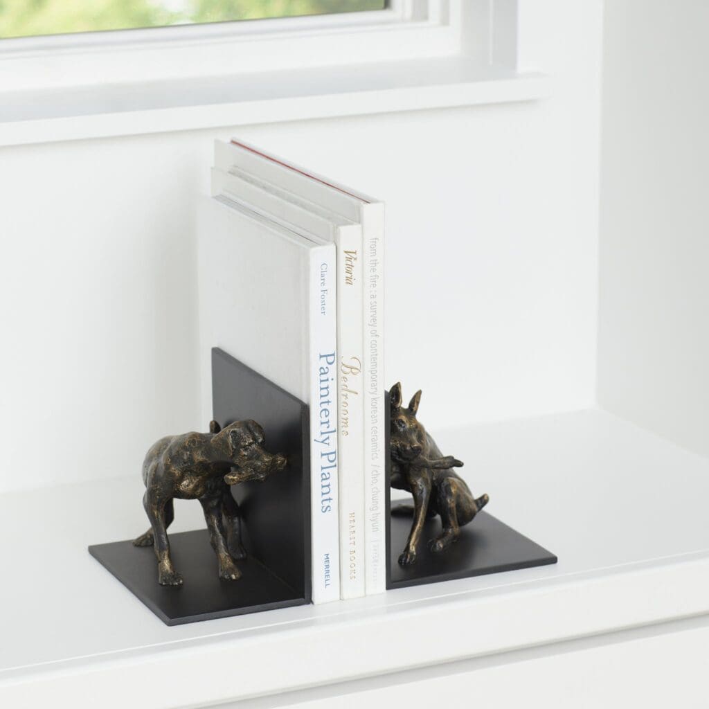 Cyan Design 11565 Marathon Bookends - Old World