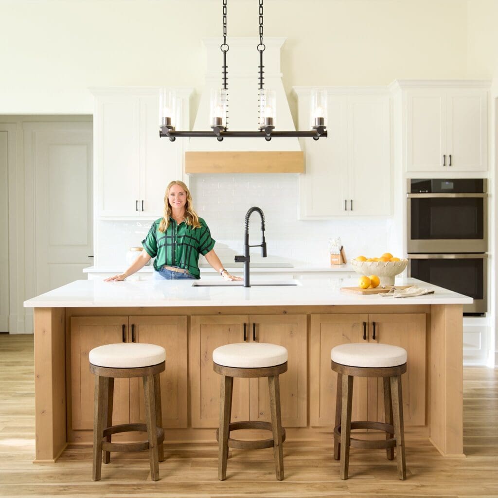 Cyan Design 11587 Eratos Bowl - Grey