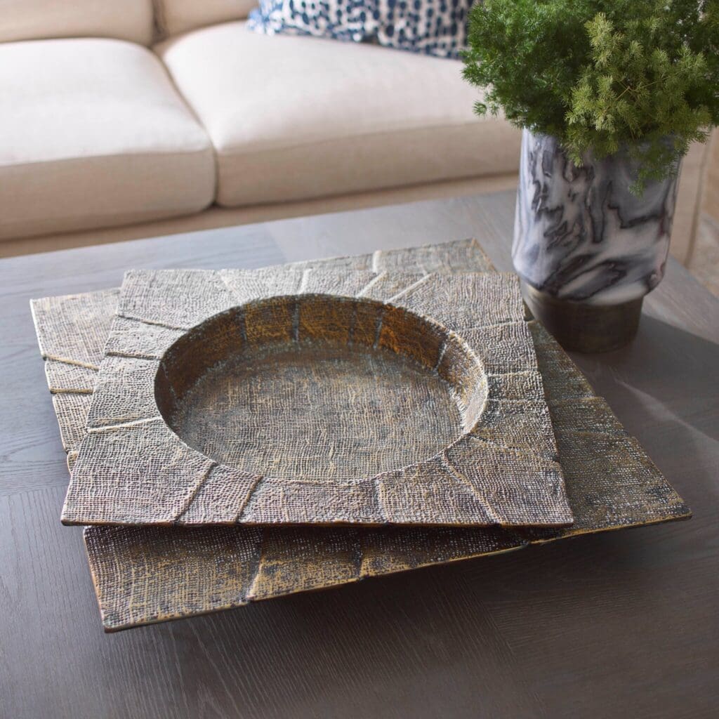 Cyan Design 11655 Baxter Tray - Antique Brass - Large