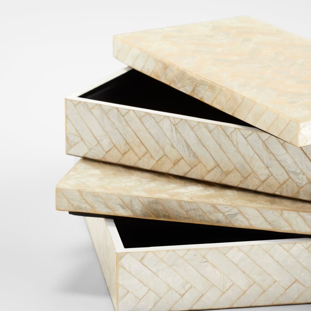 Cyan Design 11683 Triton Rectangle Box - Pearl - Large