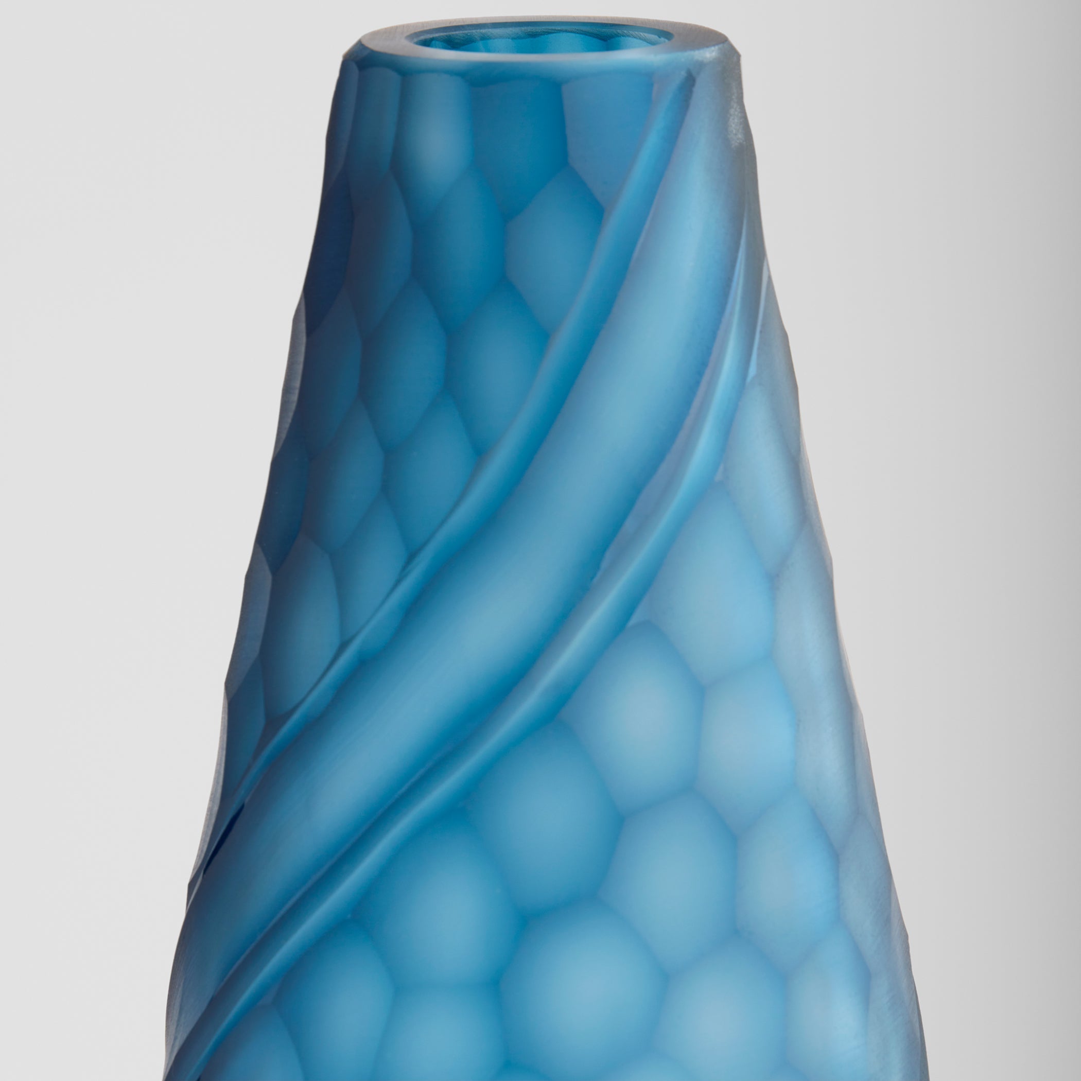 Cyan Design Solano 12080 Vase, Vase, Hand-Carved, Blue