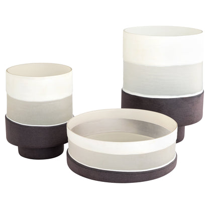 Cyan Design 12204 Vase, Cased Glass, Cream | Black