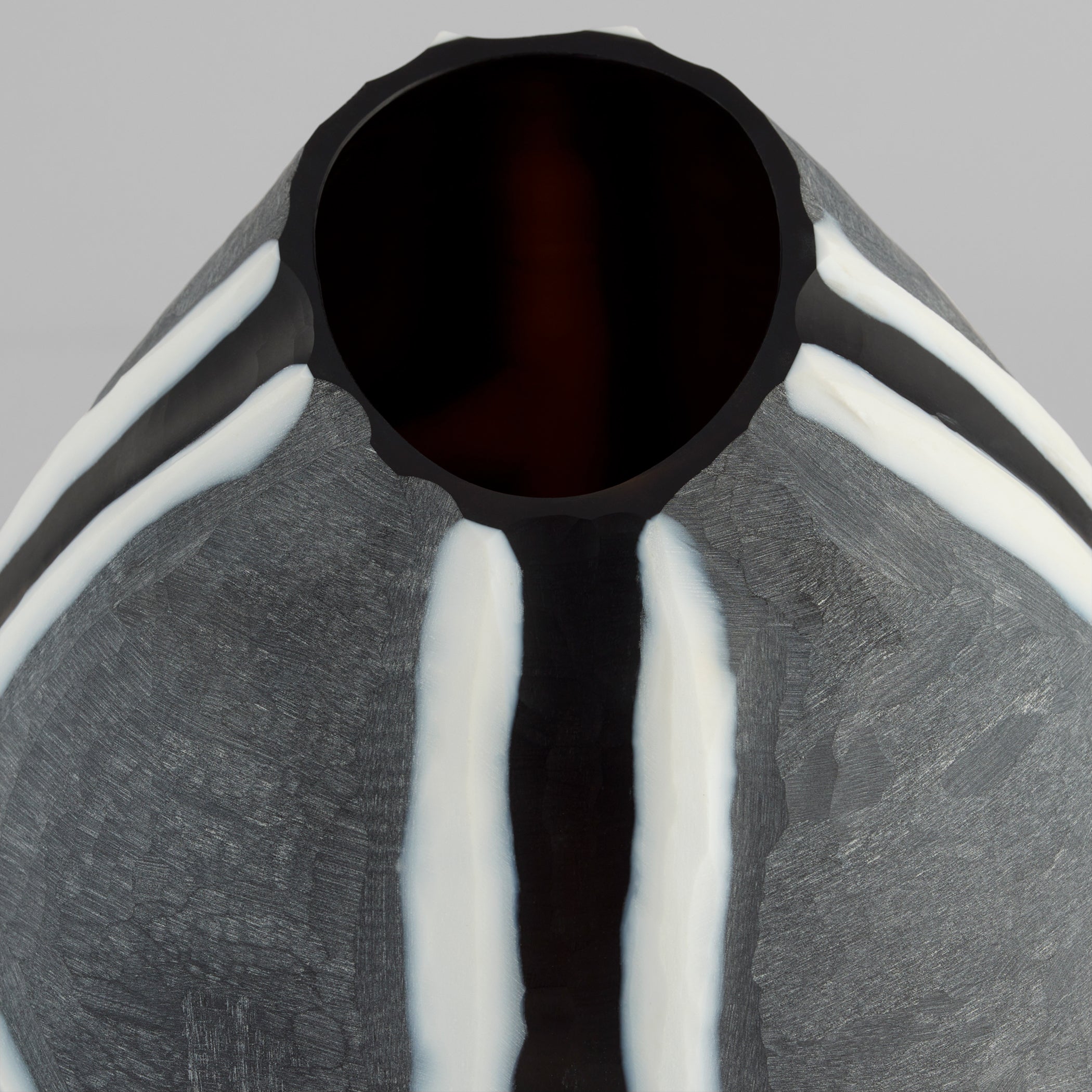 Cyan Design Calle 12207 Vase, Black|White|Grey
