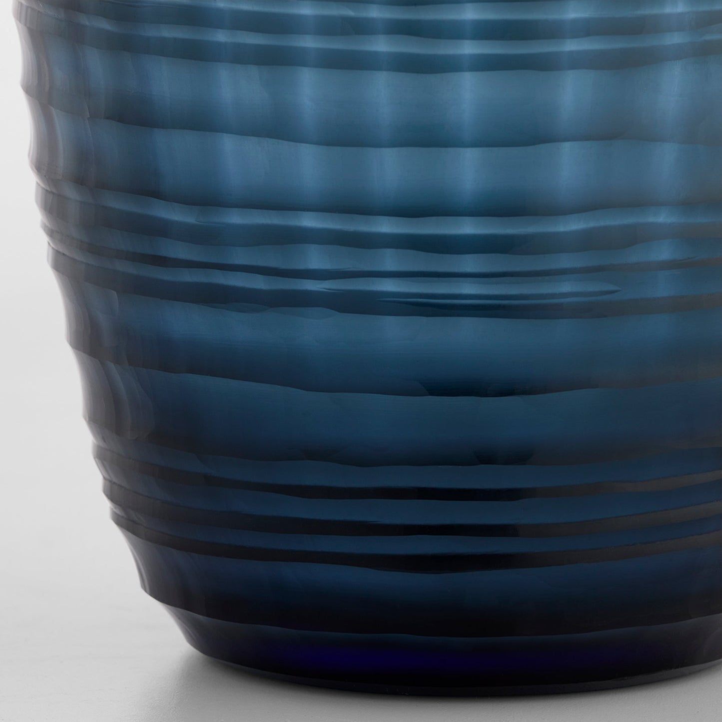 Cyan Design 12211 Vase, Art Glass, Blue