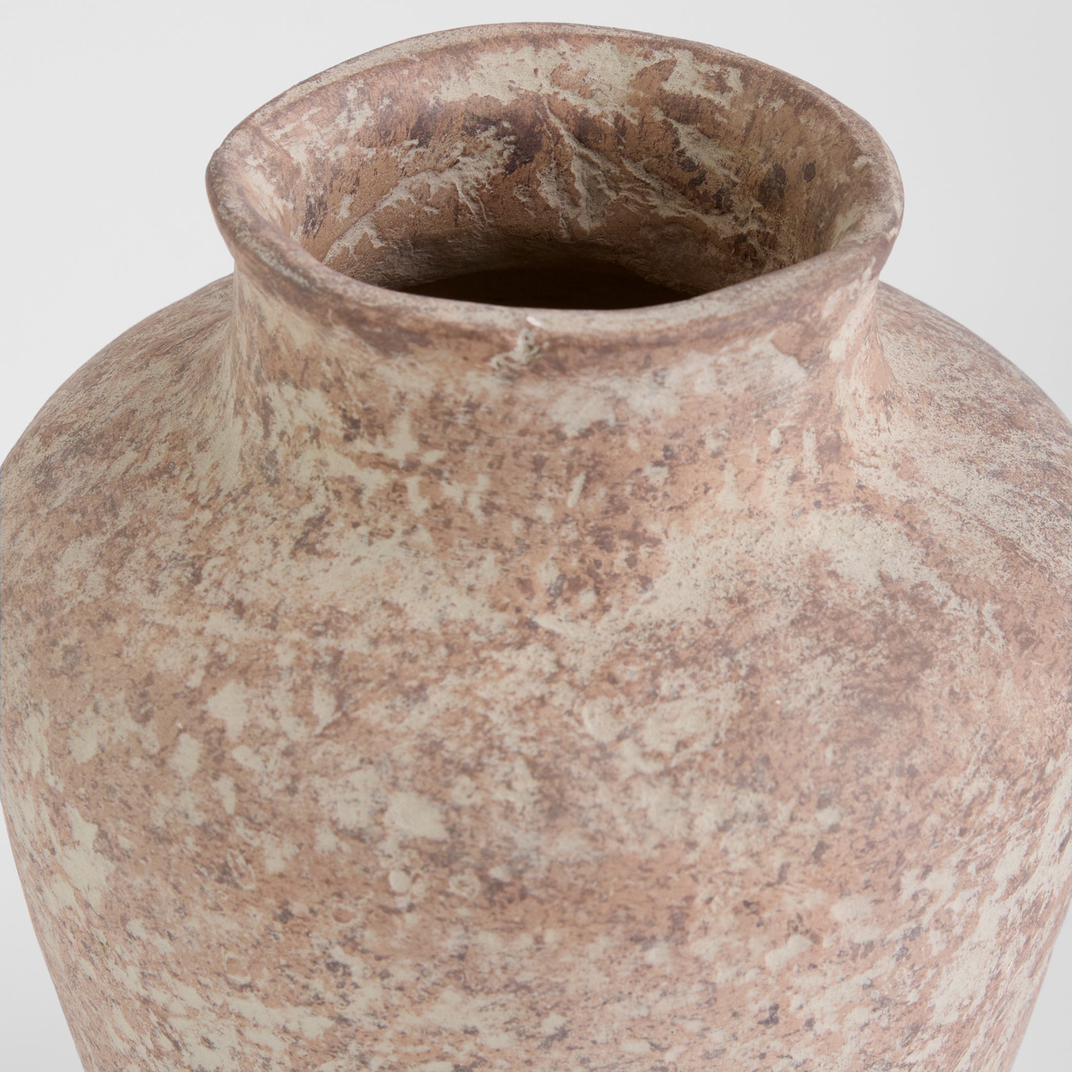 Cyan Design 12311 Vase, Natural