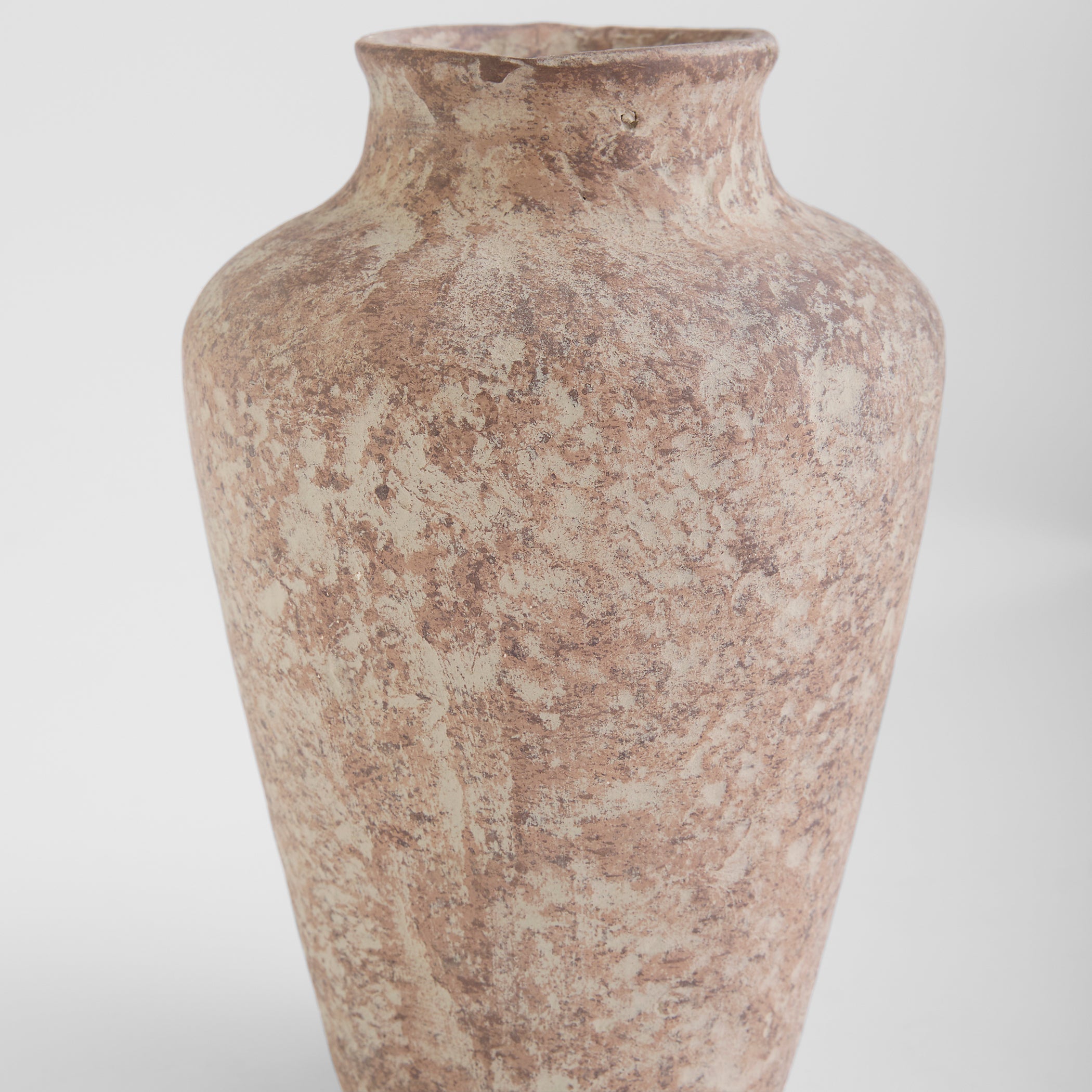 Cyan Design 12311 Vase, Natural