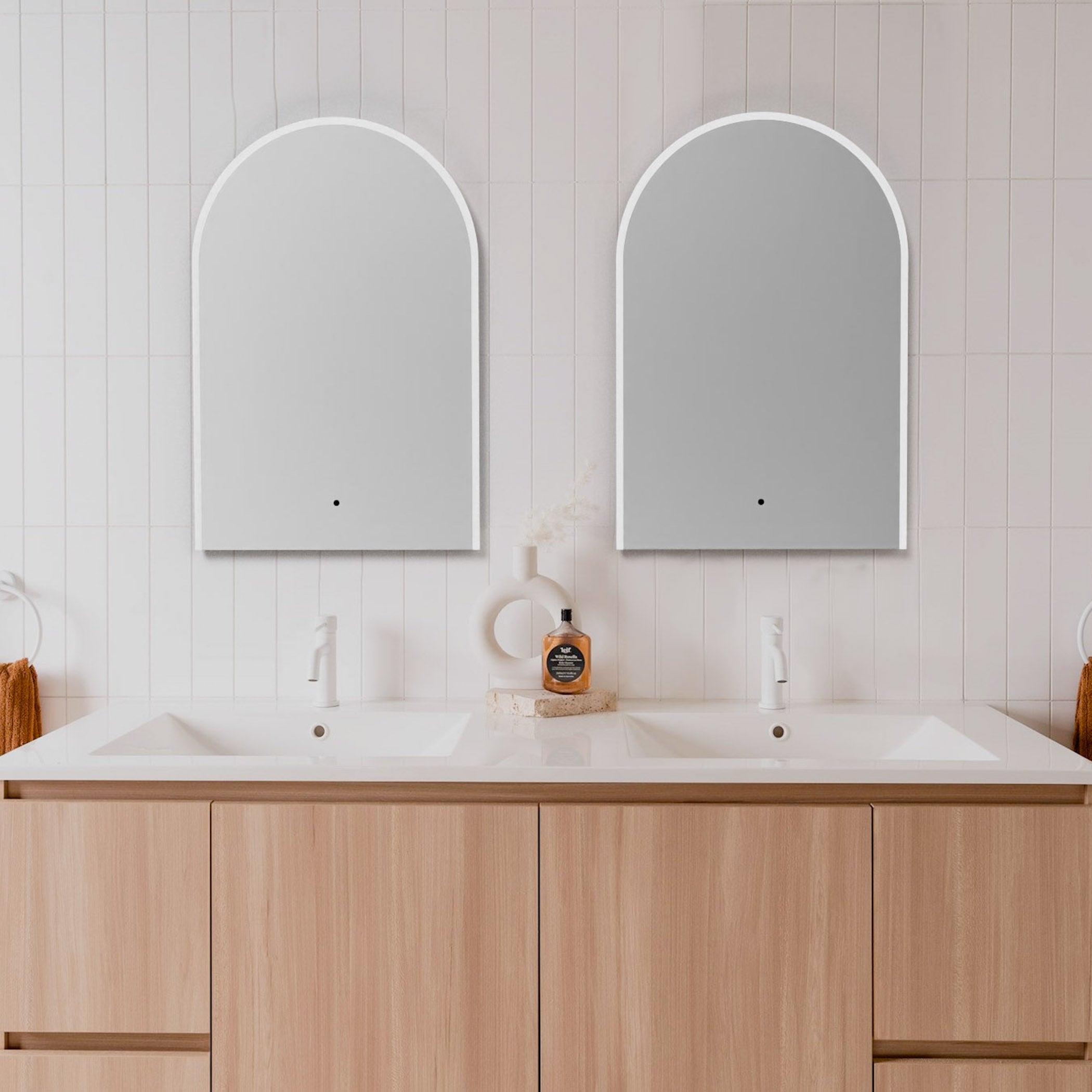 Oxygen Lighting STARLIGHT 3-0607-0 Lighted LED Mirror 32 Inch x 40 Inch Arched - Damp Rated
