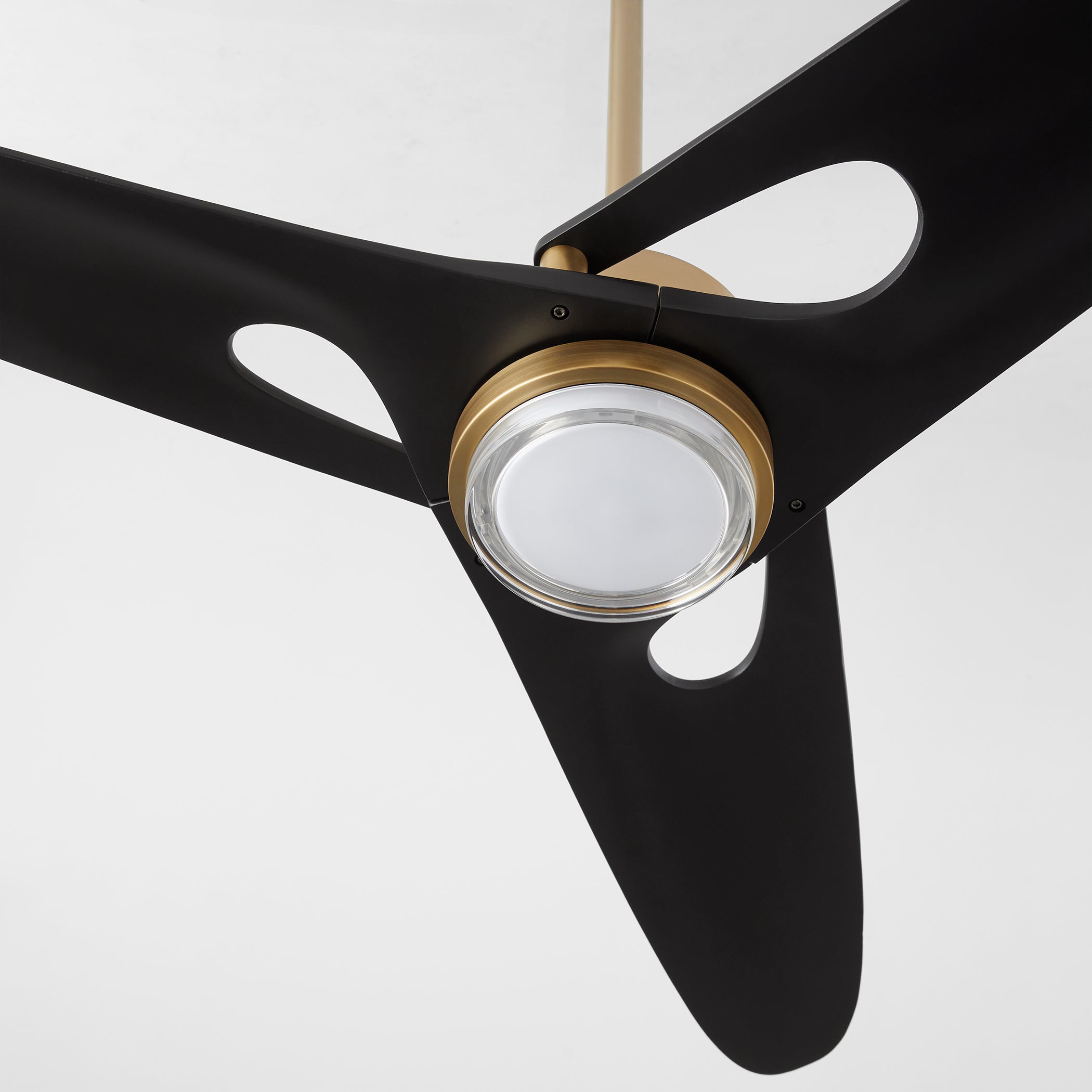 Oxygen APOGEE 3-132-40 Ceiling Fan, 3 Blades, LED Light Kit + Wall Control included – Aged Brass, Black fan blades