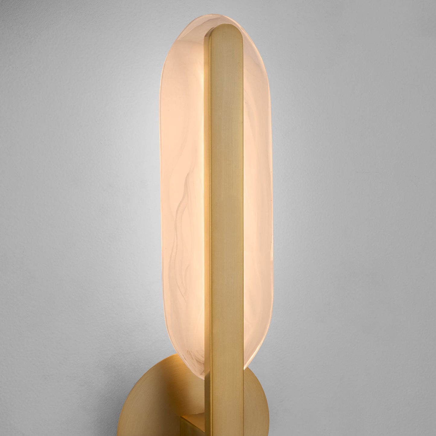 Oxygen Lighting Avian 3-5146-56 Vanity Light Fixture, UL Damp Rated, Brushed Brass