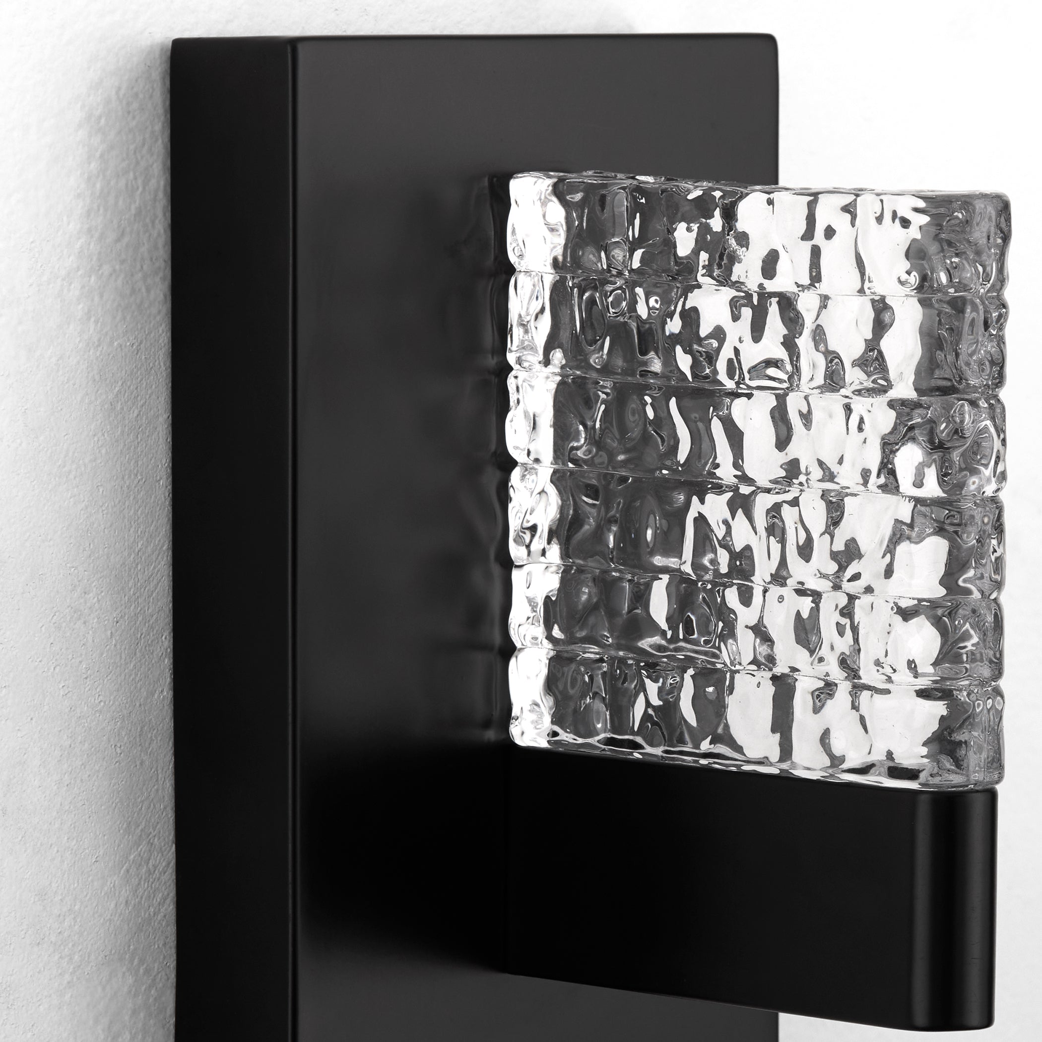 Oxygen Lighting Gamma 3-550-15 Wall Mount, UL Damp Rated, Black