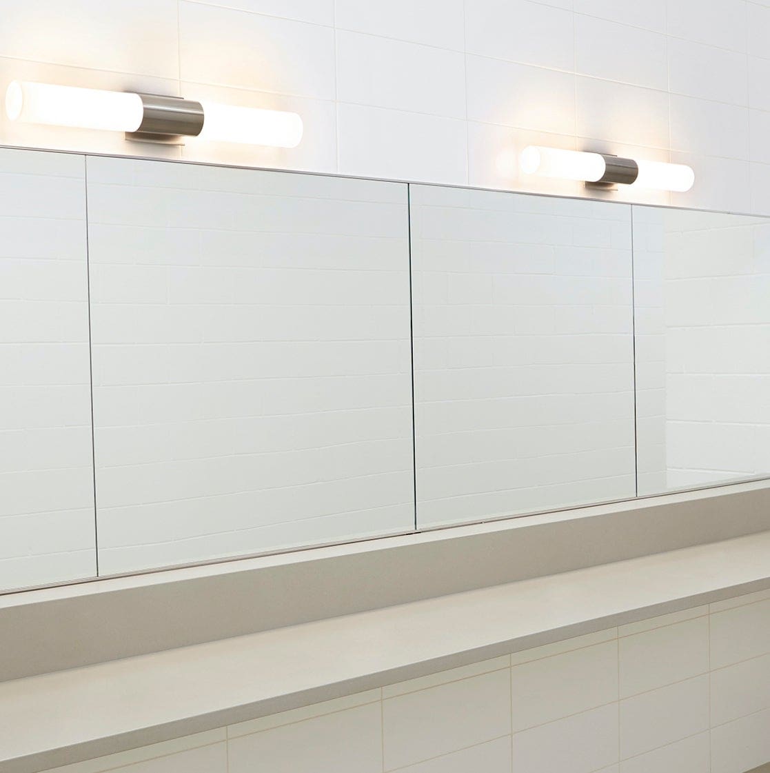 Oxygen Lighting Modern LED Magneta 3-590-40 Vanity Light Fixture, UL Damp Rated, Satin Nickel