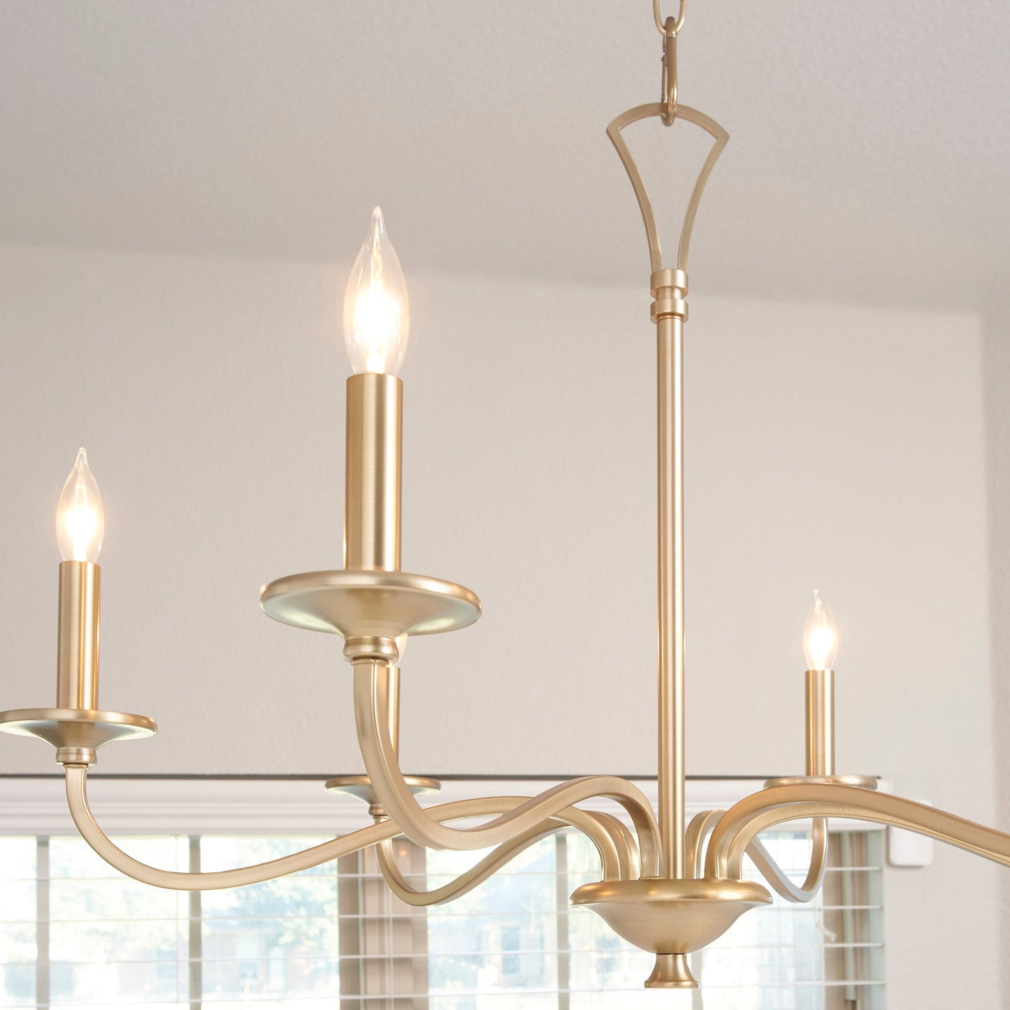 Quorum Maryse 6021-6-80 Chandelier - Aged Brass