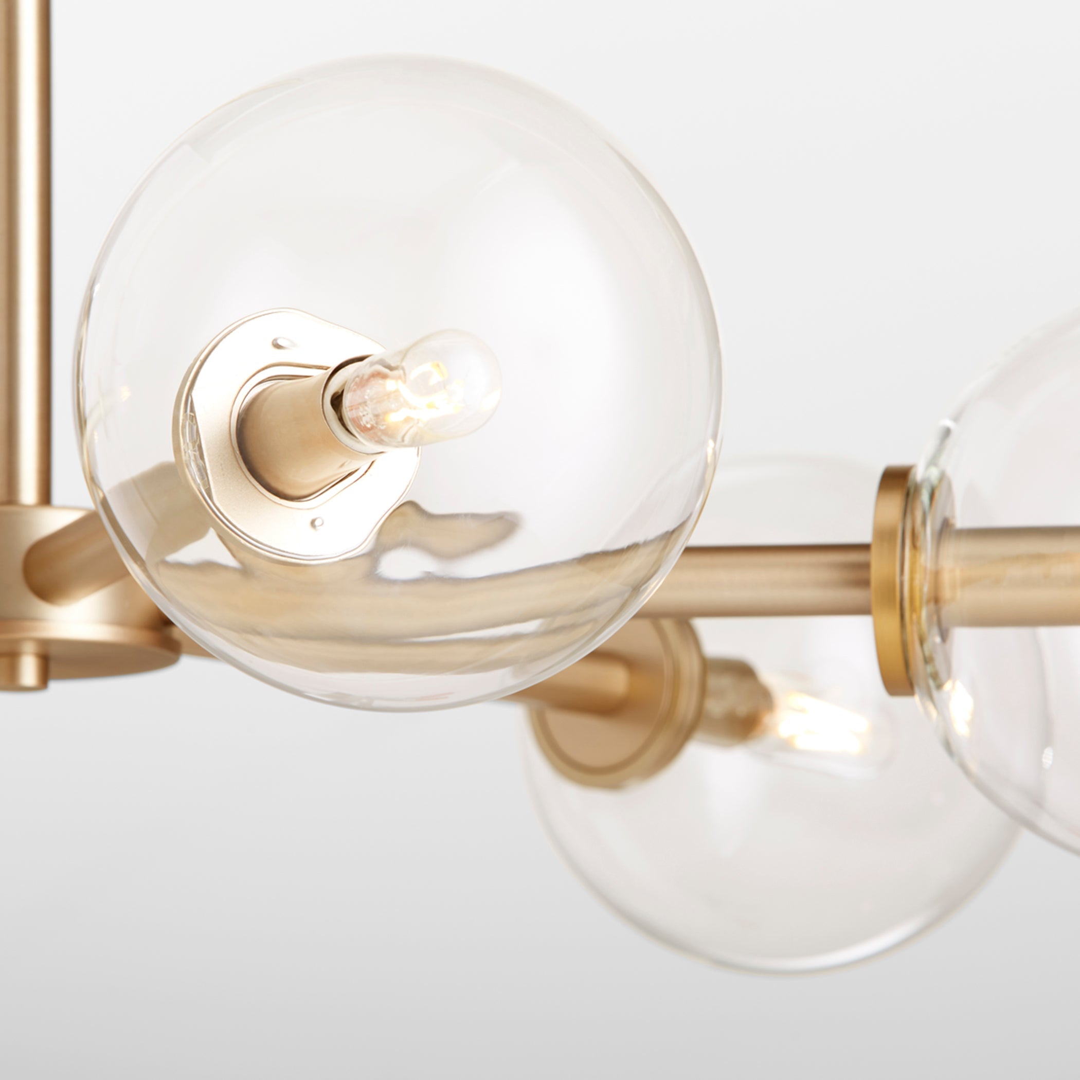 Quorum Rovi 6132-6-80 Chandelier - Aged Brass