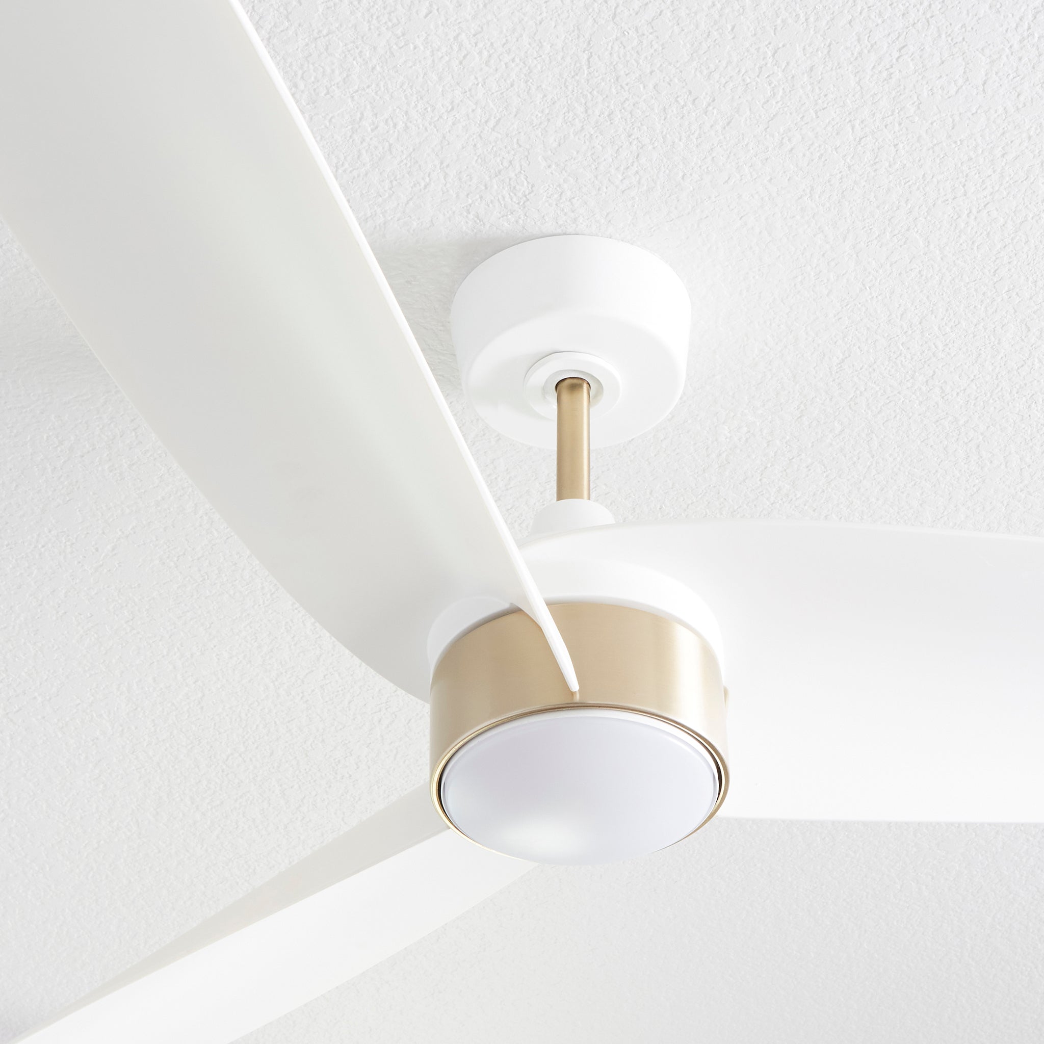 Quorum Brisa 61603-8 Patio Fan - Studio White W/ Aged Brass