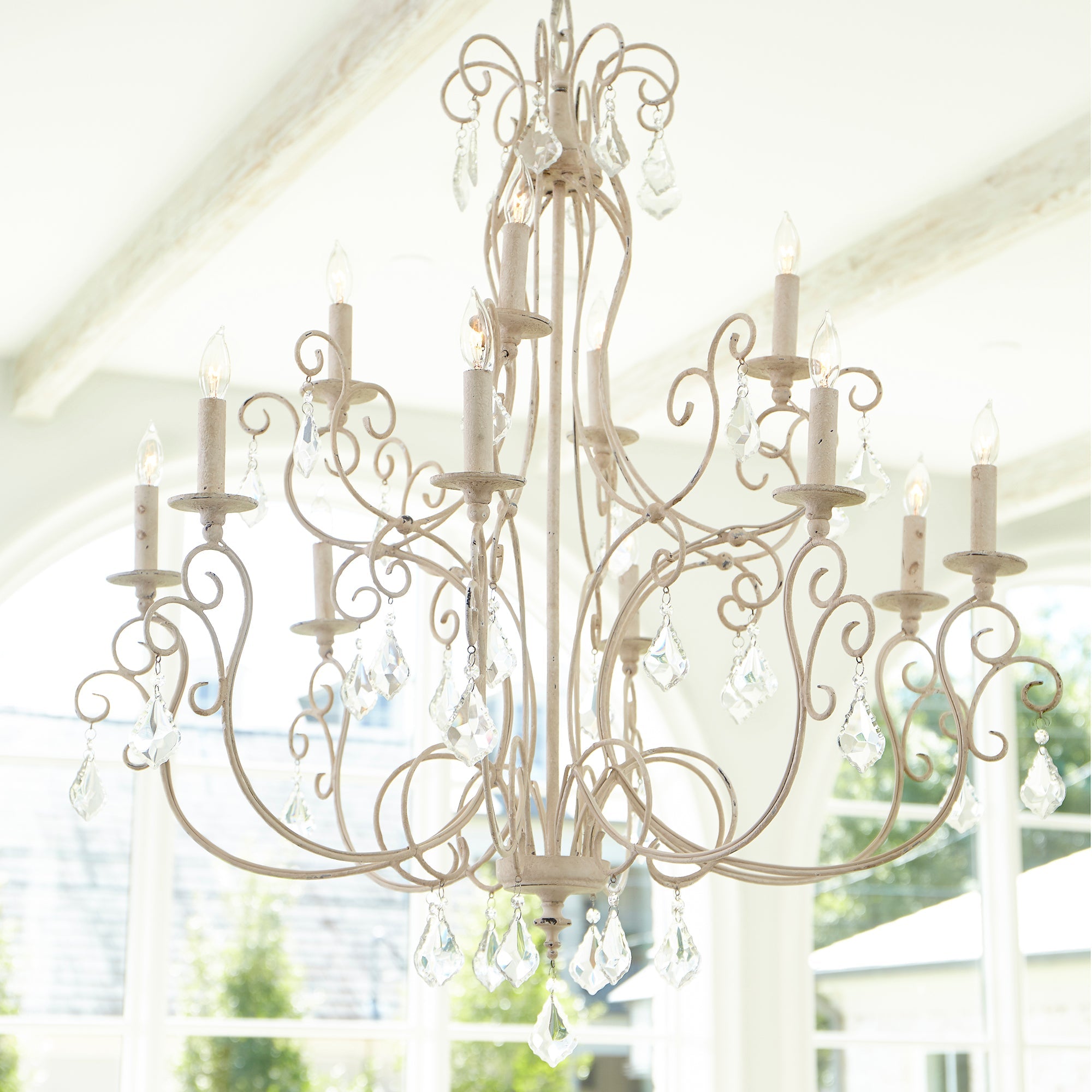 Quorum Ariel 6205-12-70 Chandelier - Persian White