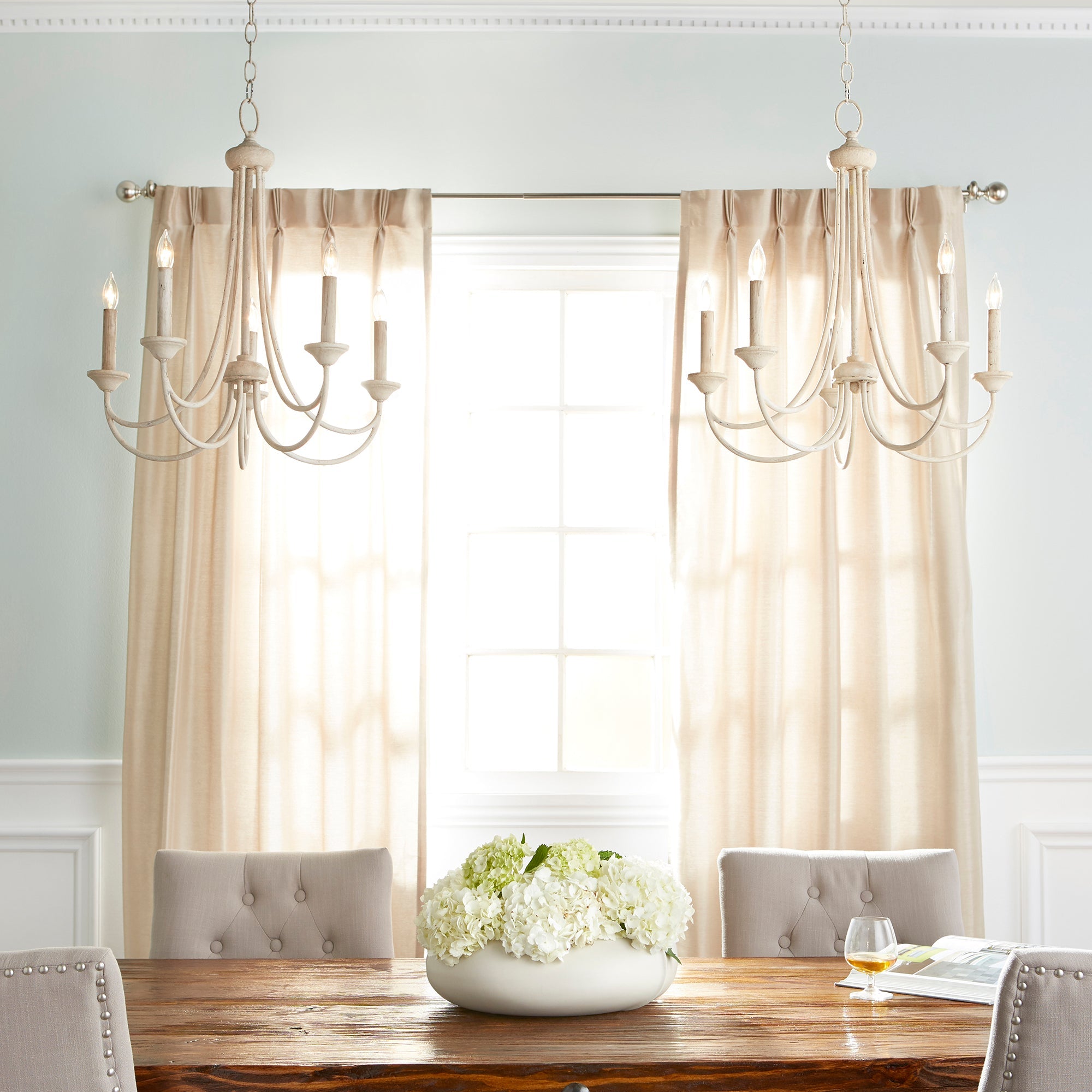 Quorum Brooks 6250-5-70 Chandelier - Persian White