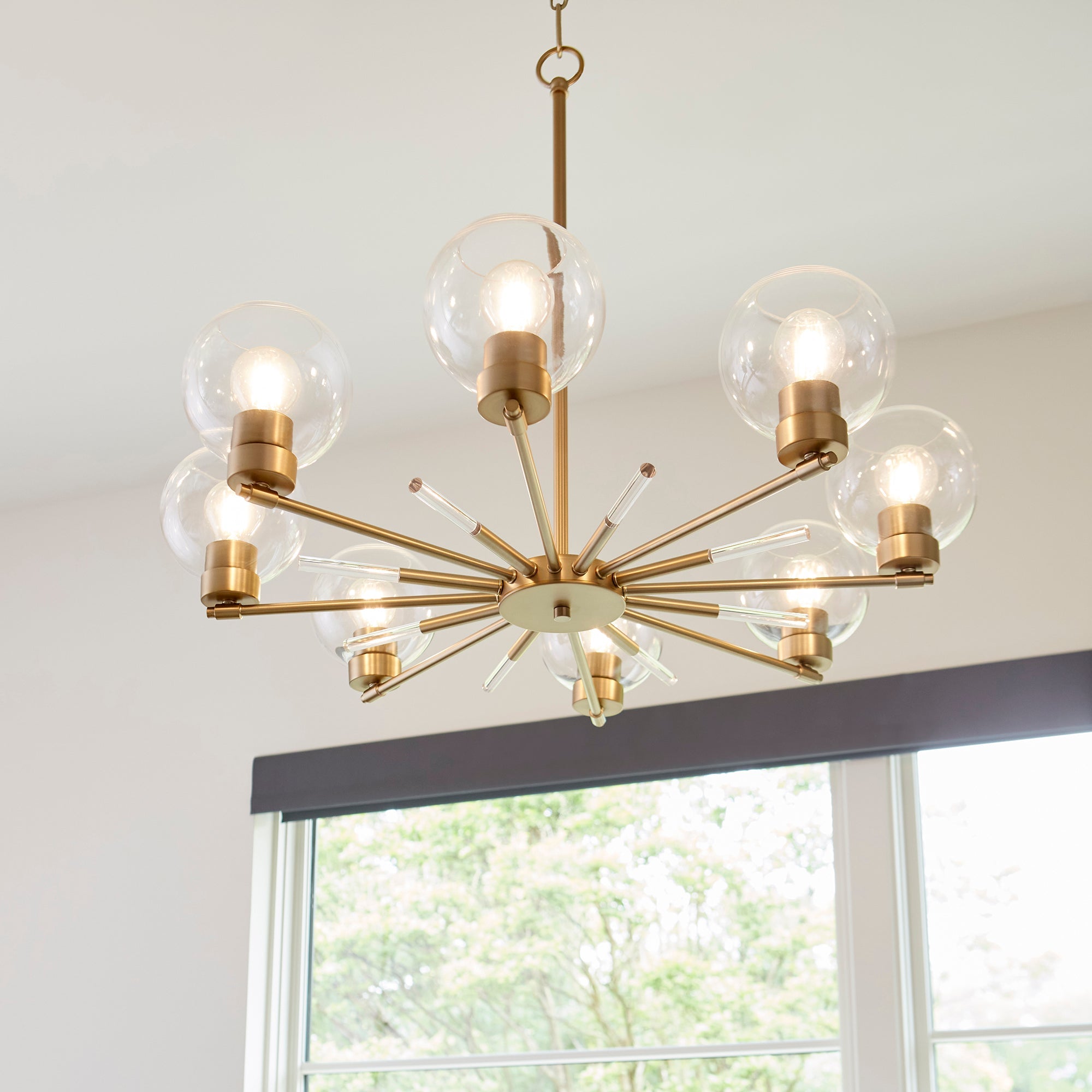 Quorum Volßn 6317-8-80 Chandelier - Aged Brass