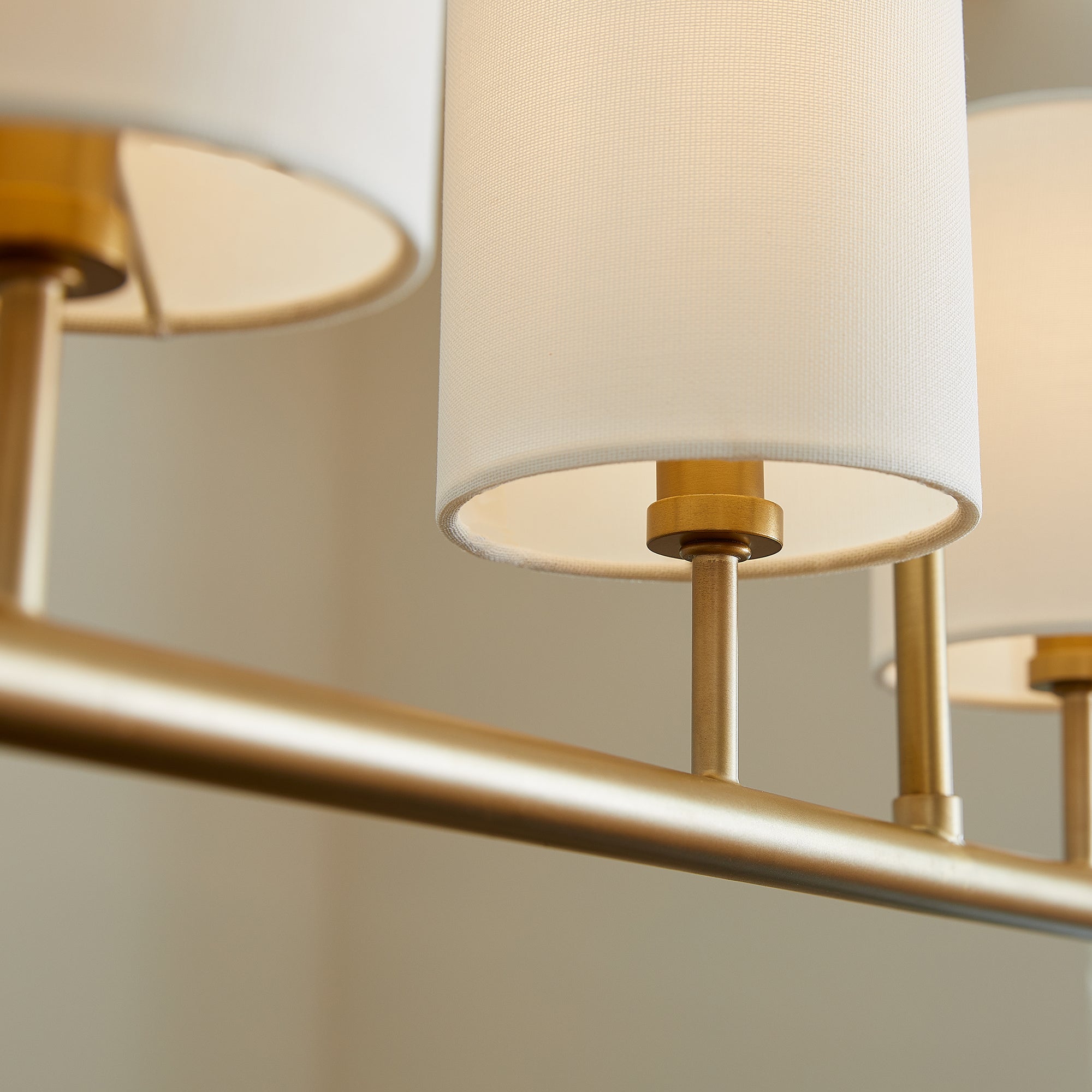 Quorum Harmony 647-5-80 Chandelier - Aged Brass